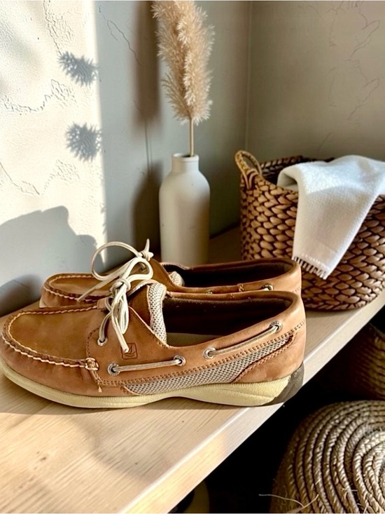 Sperry Shoes - Sperry Top‑Sider Tan Leather Boat Shoes Wide Width Women’s 6.5